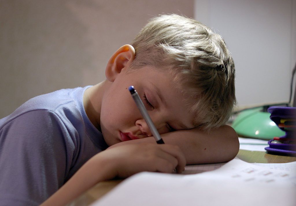 Слабость и быстрая утомляемость ребенка